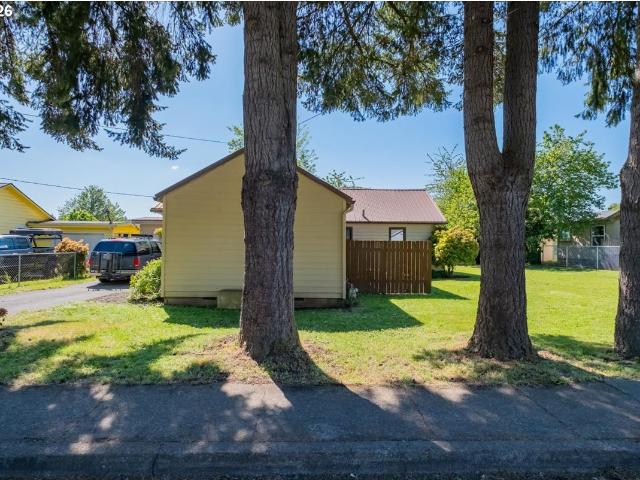 House for sale in Oregonia