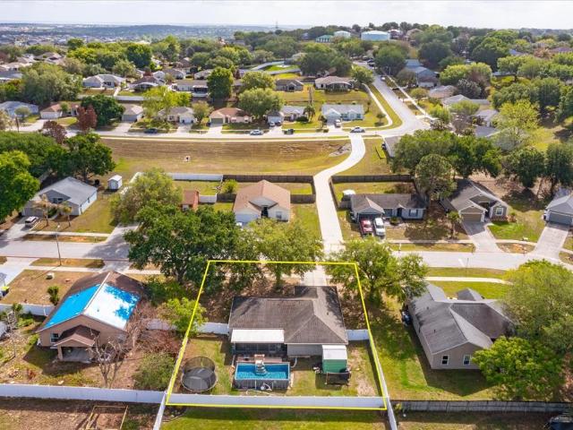 House for sale in Minneola, Florida