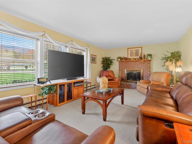 House for sale in Bloomington, New York