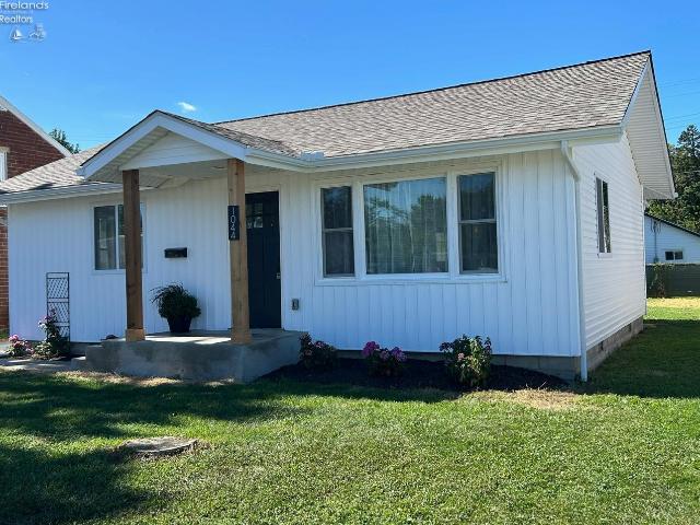 House for sale in Vermilion, Erie County