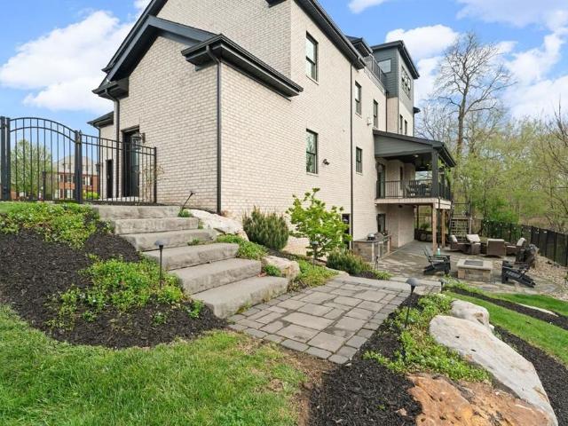 House for sale in Indianola, Pennsylvania