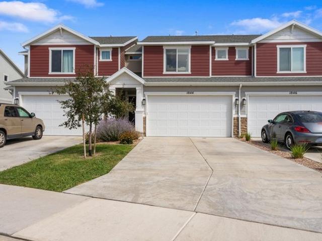 Townhouse for sale in Saratoga Springs, Utah
