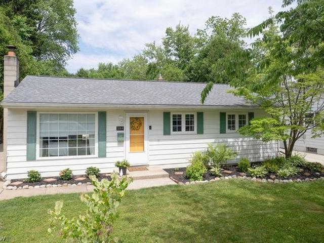 House for sale in Summit, Ohio