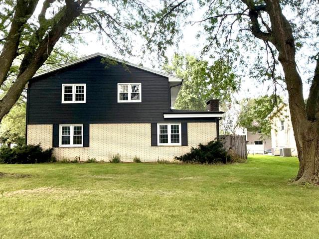 House for sale in Hampton, Iowa