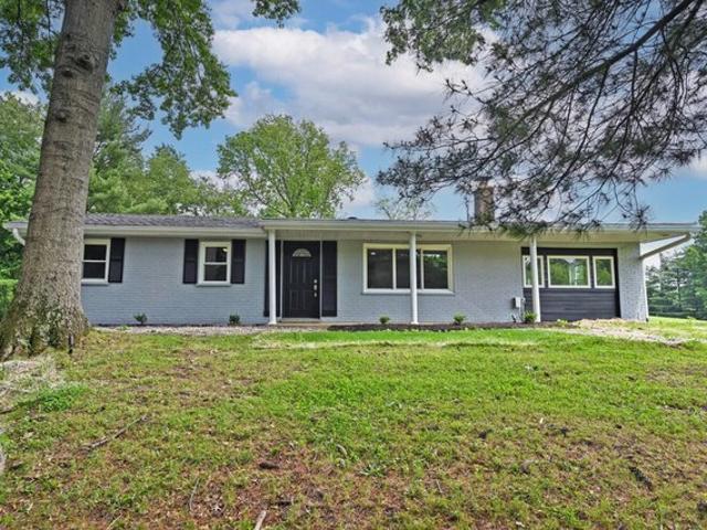 House for sale in Hebron, Kentucky