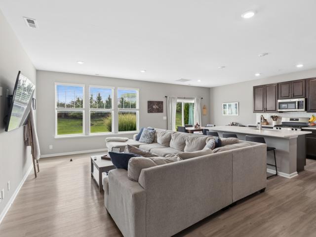 Townhouse for sale in South Elgin, Illinois