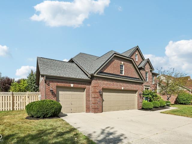 House for sale in Centennial, Westfield