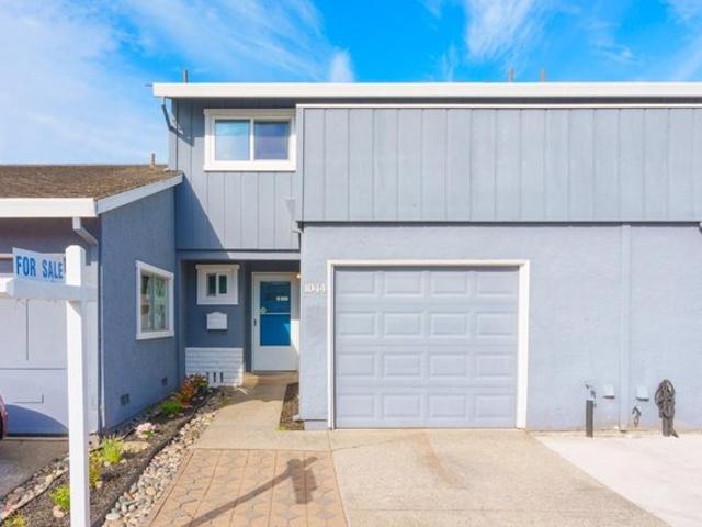 Townhouse for sale in San Mateo, California