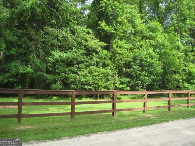 House for sale in Molena, Georgia