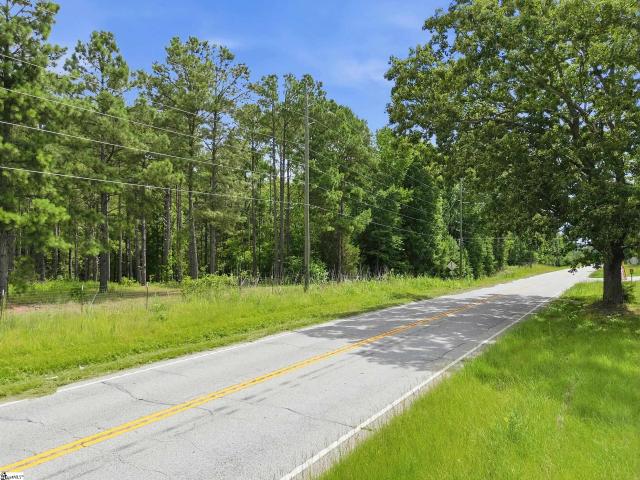 Land for sale in Laurens, South Carolina