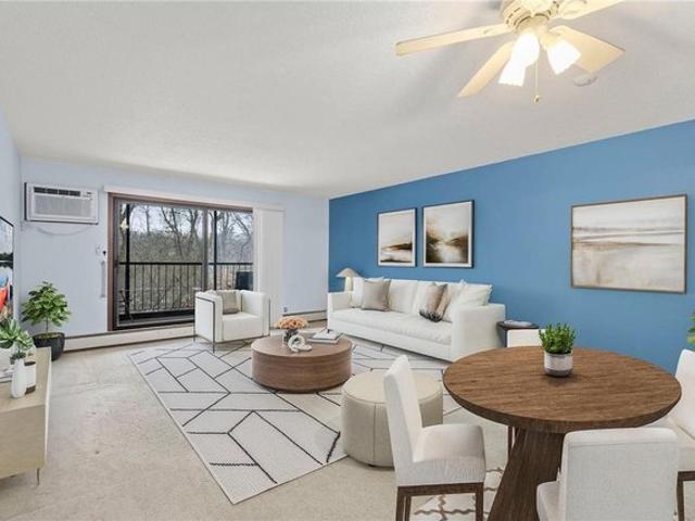 Condo for sale in Hennepin, Minnesota