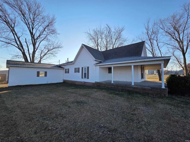 House for sale in Plainville, Indiana