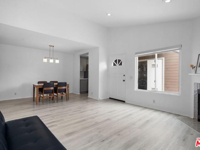 Condo for sale in Stanton