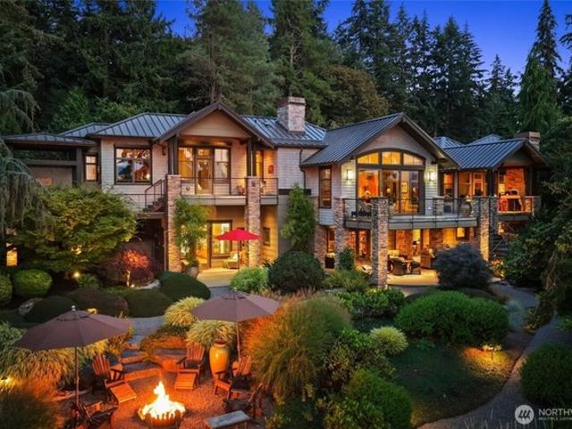 House for sale in Seabeck, Washington