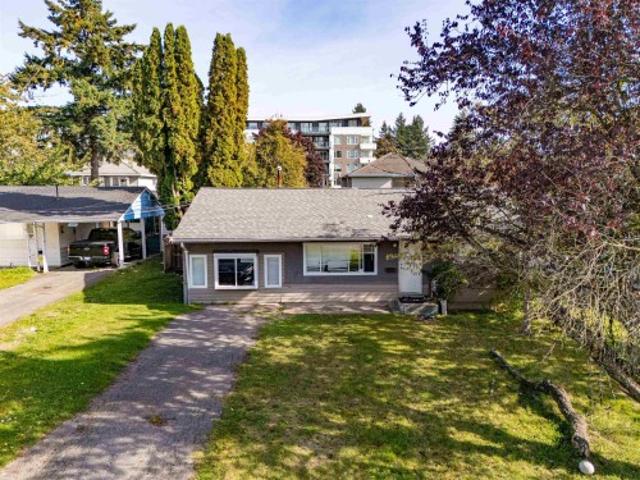 House for sale in City Centre, Surrey