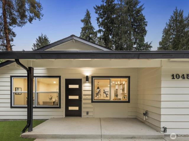 House for sale in Kirkland, Washington