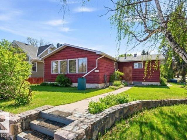 House for sale in Wedgewood, Alberta