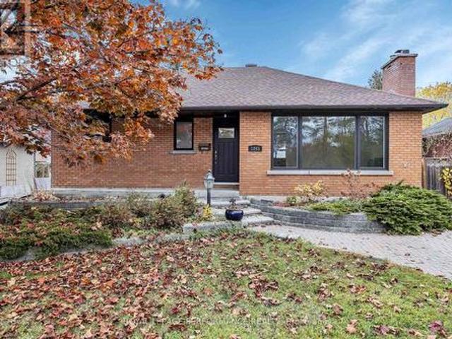 House for sale in Beacon Hill-Cyrville, Ottawa