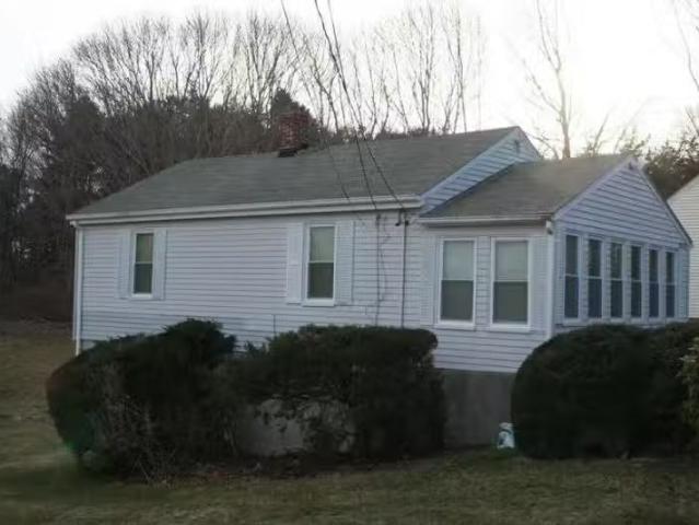 House for rent in Plymouth House for rent in Plymouth