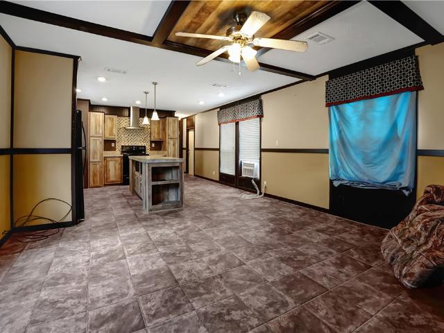 House for sale in Somerville, Texas