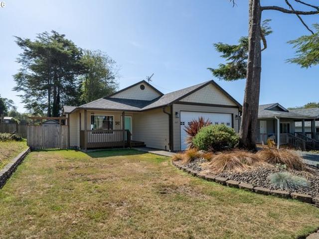House for sale in Oregonia