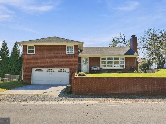 House for sale in Front Royal, Warren County