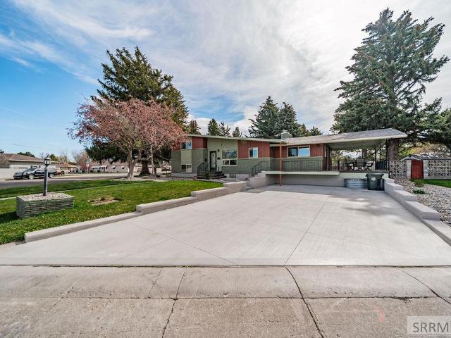 House for sale in Bingham, Idaho