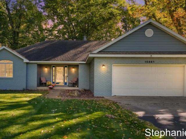 House for sale in Stanwood, Mecosta County