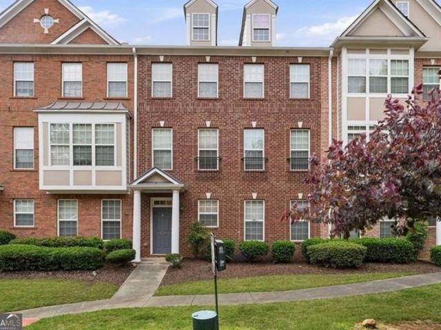 Townhouse for sale in Duluth, Georgia