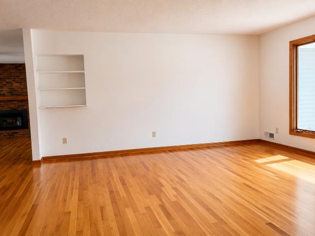House for sale in Thompson Riverview Terrace, Coon Rapids