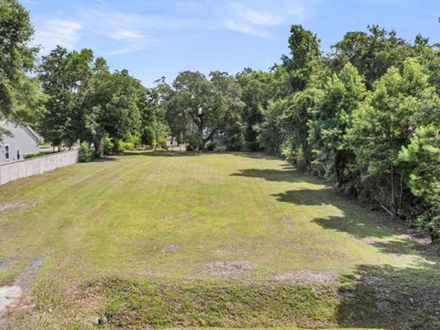Land for sale in Awendaw, South Carolina