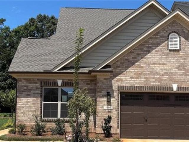 Townhouse for sale in Brook Hollow, Mebane
