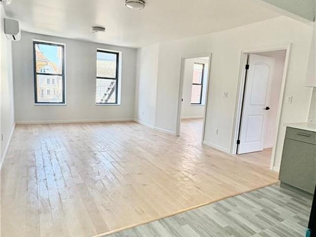 Commercial for sale in Arverne, New York