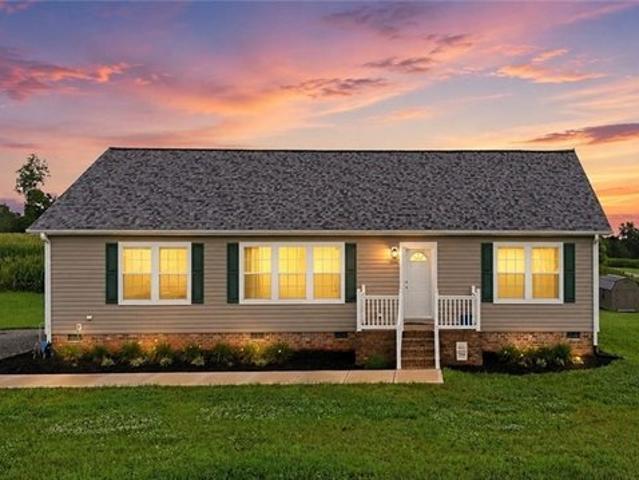 House for sale in Yadkinville, North Carolina