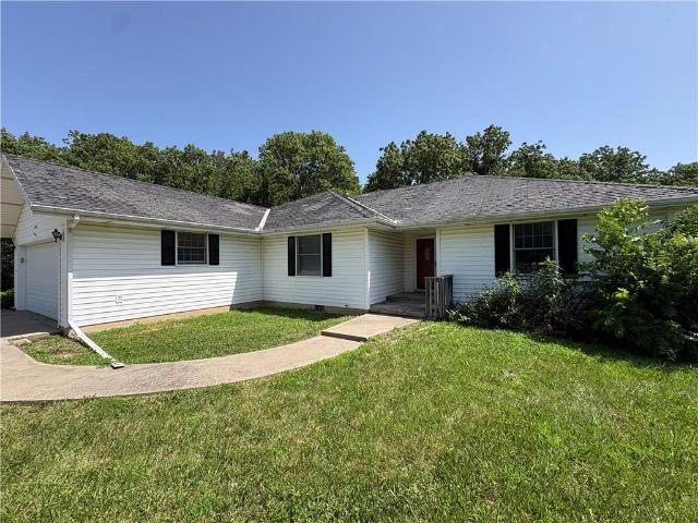 House for sale in Centerview, Missouri