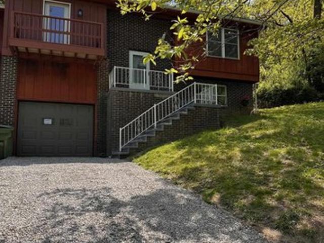 Townhouse for sale in Morgantown, West Virginia