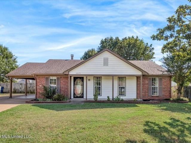 House for sale in Nesbit, Mississippi