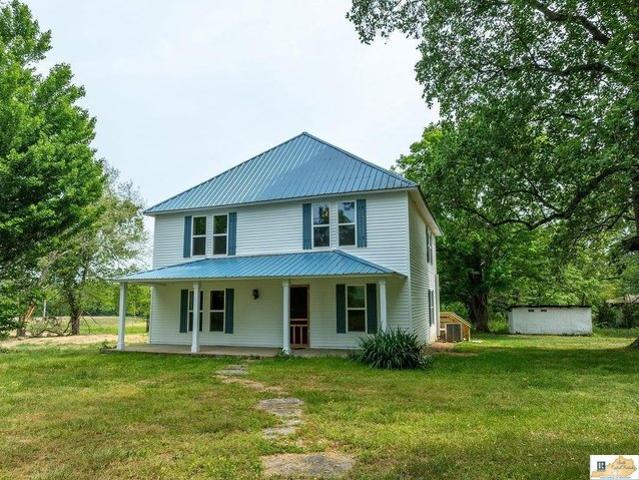 House for sale in Edmonton, Kentucky