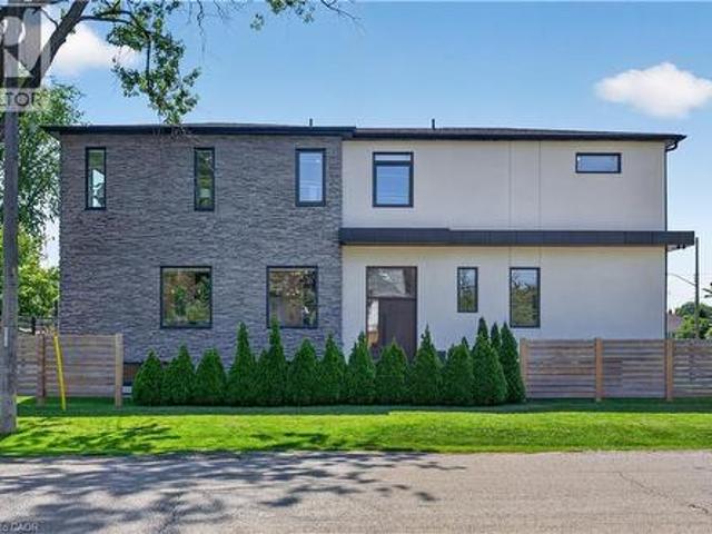House for sale in Mississauga, Ontario
