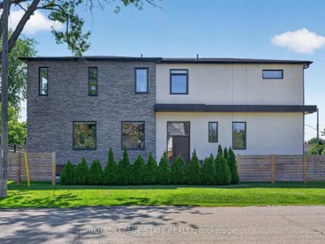 House for sale in Mississauga, Ontario