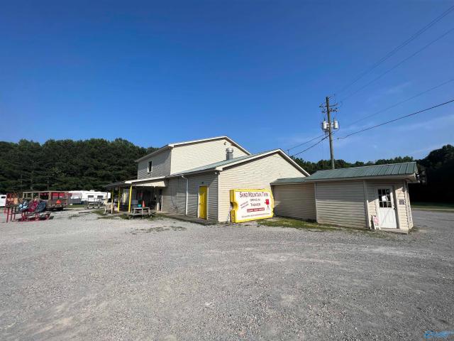 House for sale in Etowah, Alabama