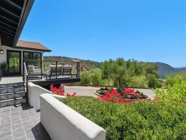 House for sale in Valley Center, California