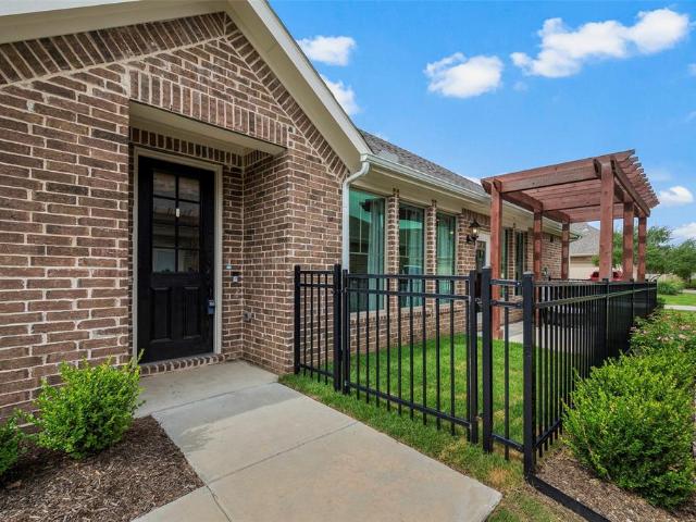 Townhouse for sale in Argyle
