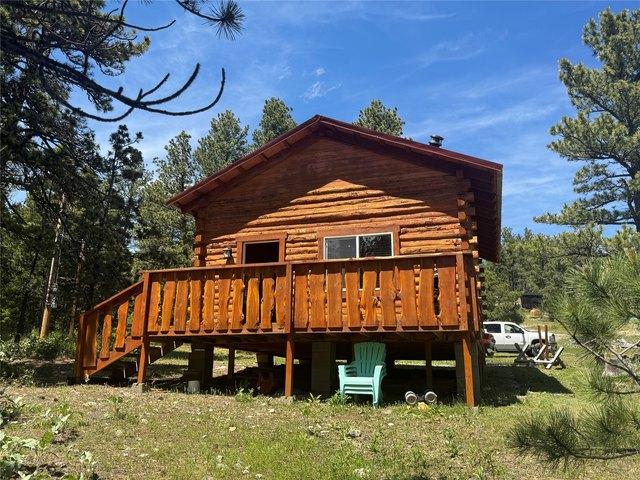 House for sale in Raynesford, Montana