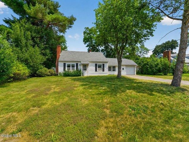 House for sale in Schenectady, New York