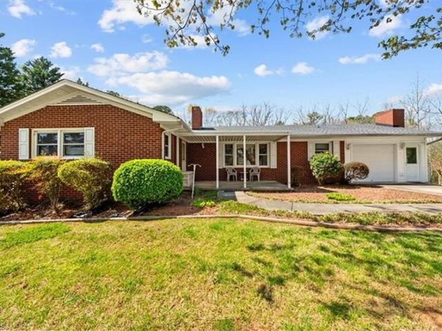 House for sale in Asheboro, North Carolina