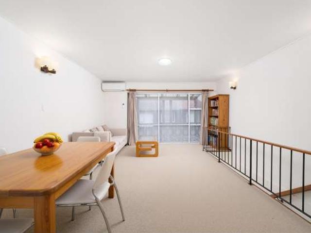Townhouse for rent in Rapanui