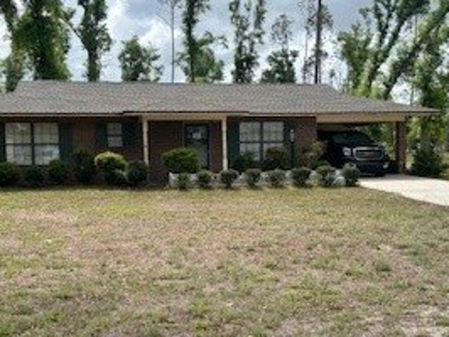 House for sale in Suwannee, Florida