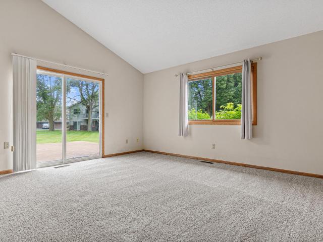 Townhouse for sale in Burnsville