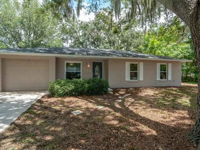 House for sale in Tavares, Florida